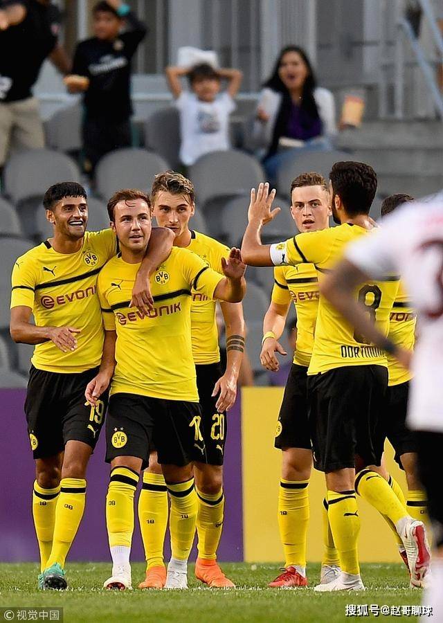 加时末段多特蒙德调整名单以备法甲；遗憾出局环节打磨；球迷炸锅；医务组通报恢复的简单介绍