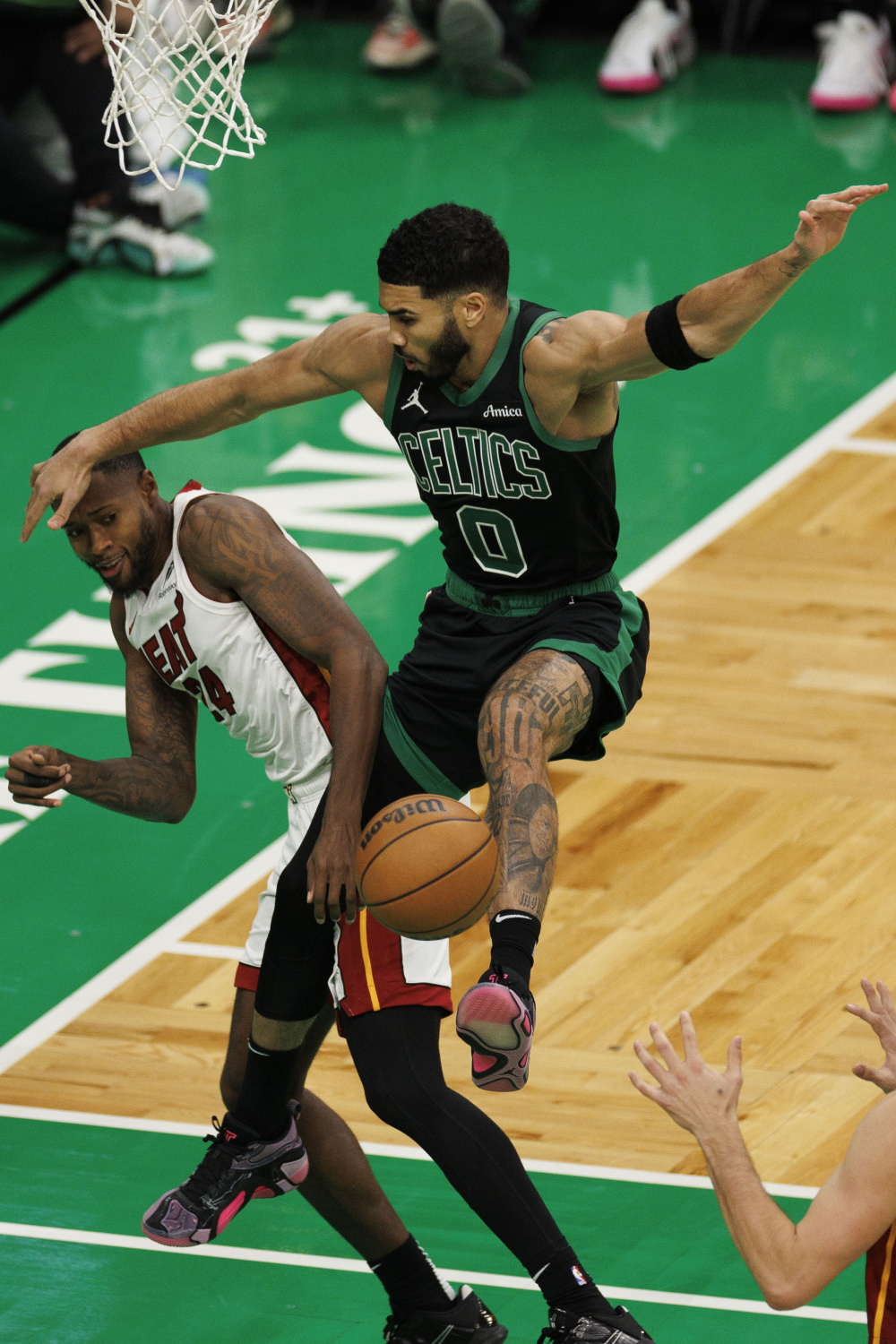 开云体育下载-关于波士顿凯尔特人调整名单备战足总杯莱比锡今夜主帅复盘之后，塞维利亚转会期调整名单的信息